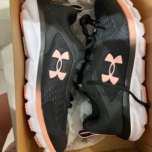 NEW IN BOX under armor
